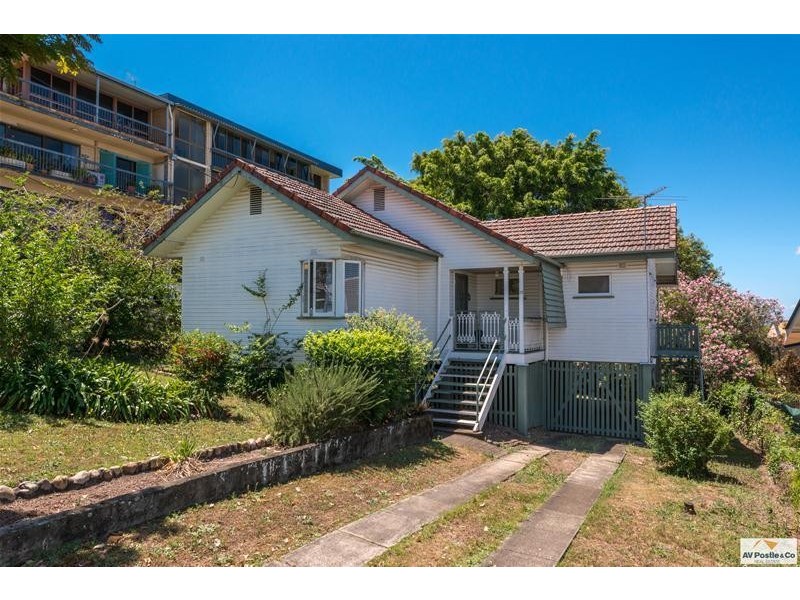 23 Christian Street, Clayfield QLD 4011