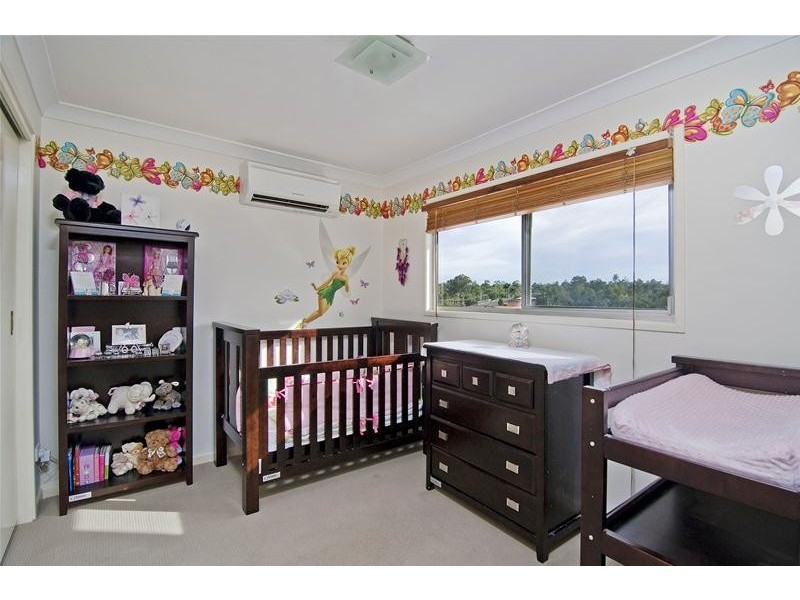 Arana Hills QLD 4054