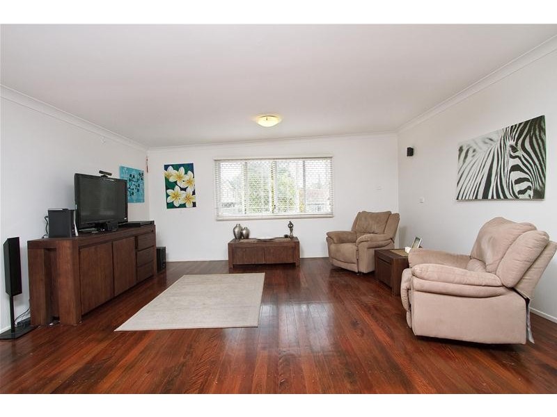 2 Anglia Street, Aspley QLD 4034