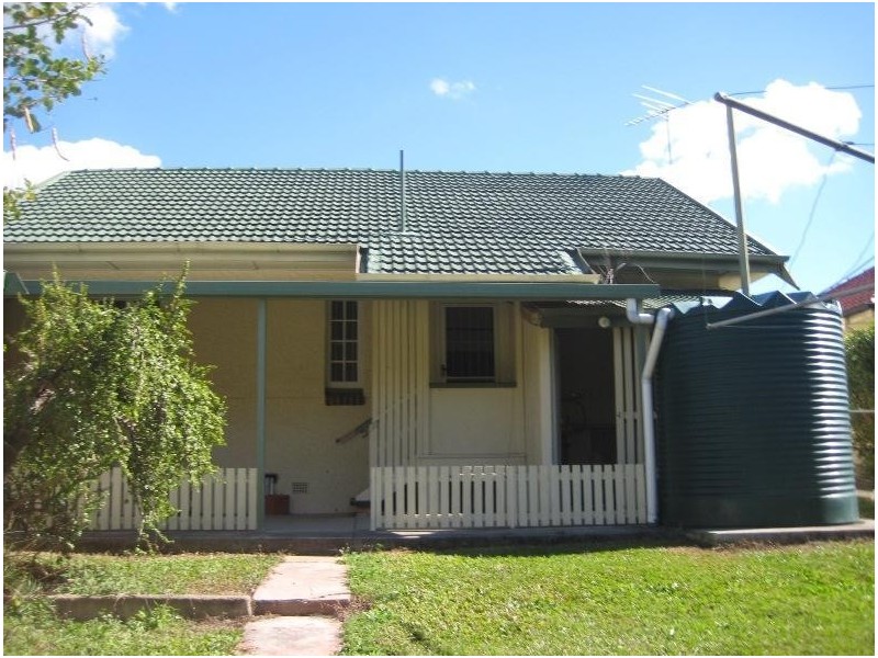 22 Hedley Avenue, Nundah QLD 4012