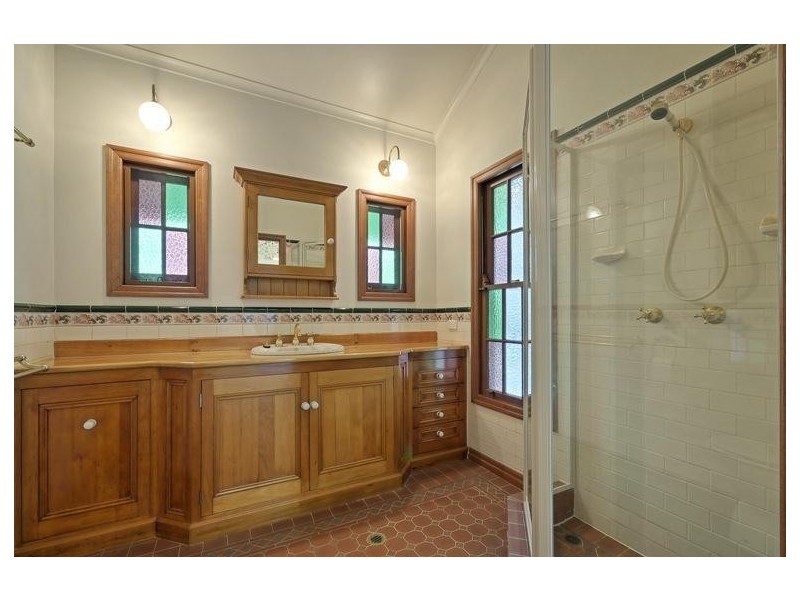 44 Stopford Street, Wooloowin QLD 4030