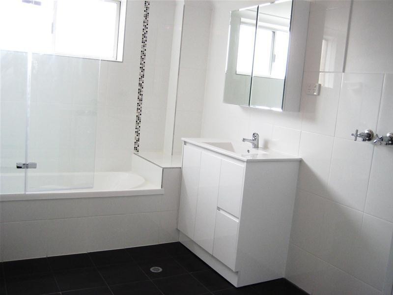 1/14 Collins Street, Clayfield QLD 4011