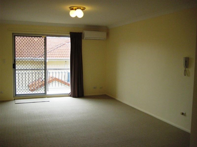 1/14 Collins Street, Clayfield QLD 4011