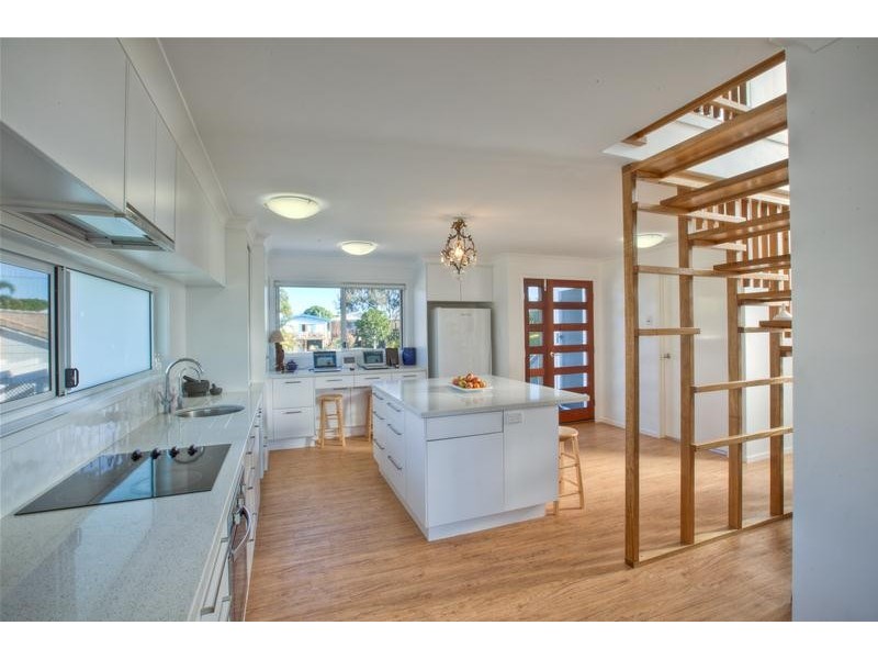 Nudgee Beach QLD 4014