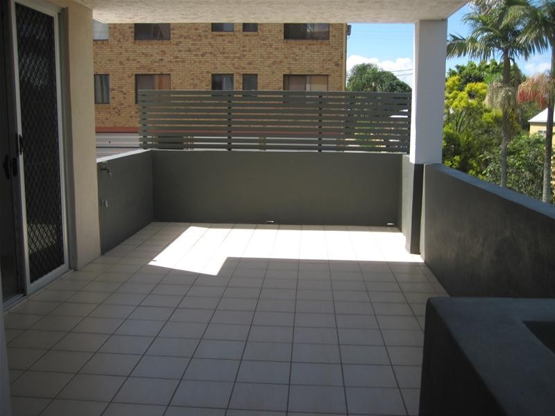 2/15 McMaster Street, Nundah QLD 4012