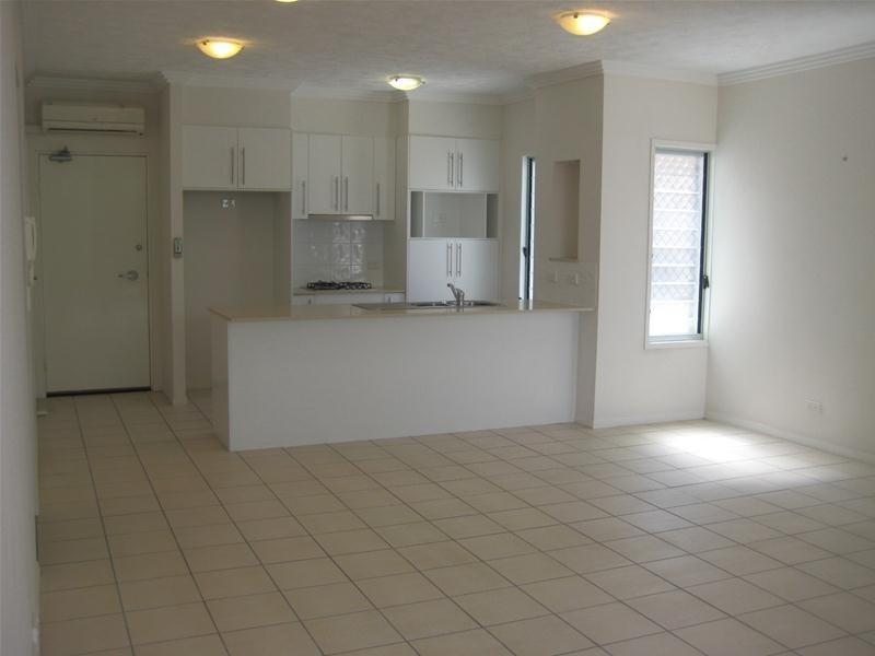 2/15 McMaster Street, Nundah QLD 4012