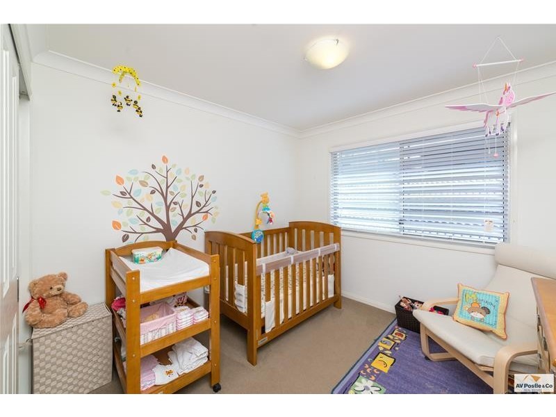 10 Suncrest Street, Geebung QLD 4034