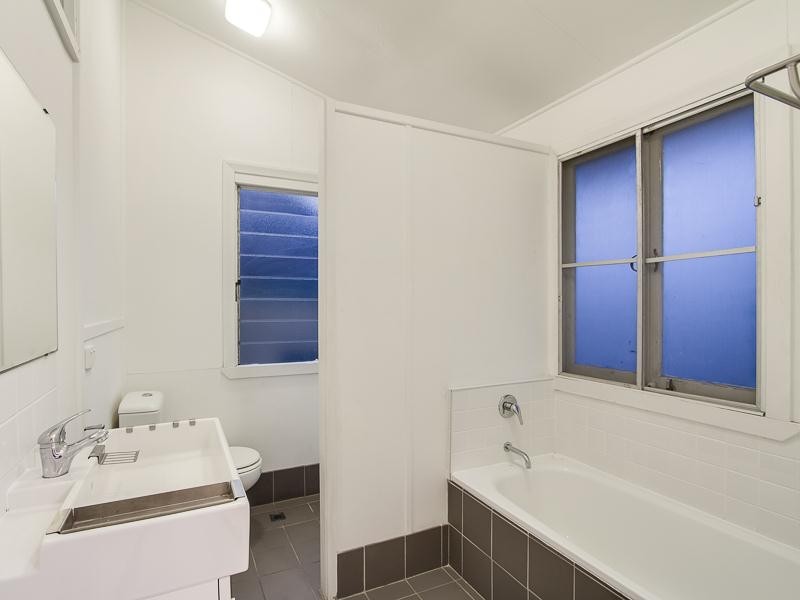 150 Warry Street, Spring Hill QLD 4000