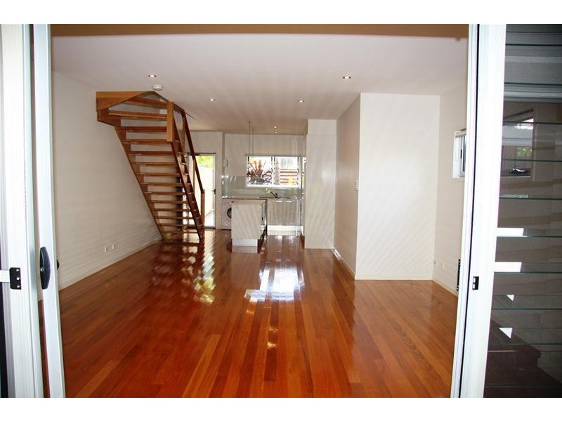 30 Hunter Street, Wooloowin QLD 4030