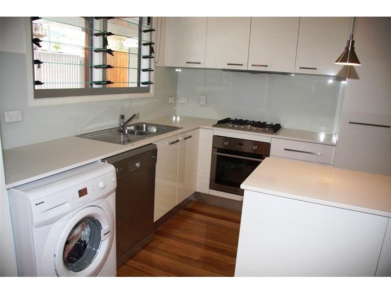 30 Hunter Street, Wooloowin QLD 4030