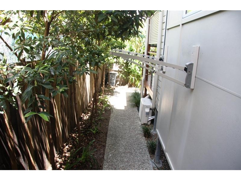 30 Hunter Street, Wooloowin QLD 4030