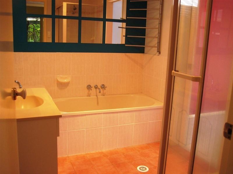 10 Ontario Street, Wavell Heights QLD 4012