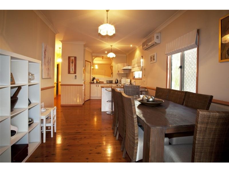 Wavell Heights QLD 4012