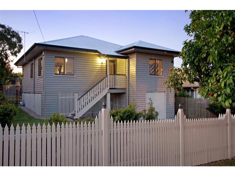 Wavell Heights QLD 4012