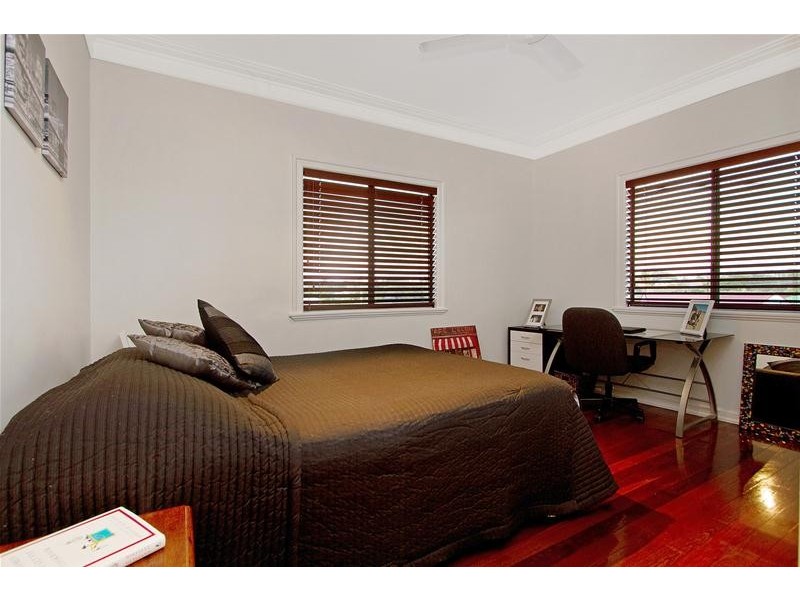 Wavell Heights QLD 4012