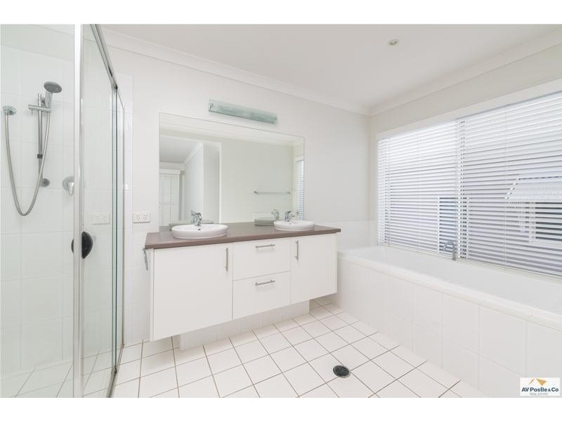 14 Tarm Street, Wavell Heights QLD 4012