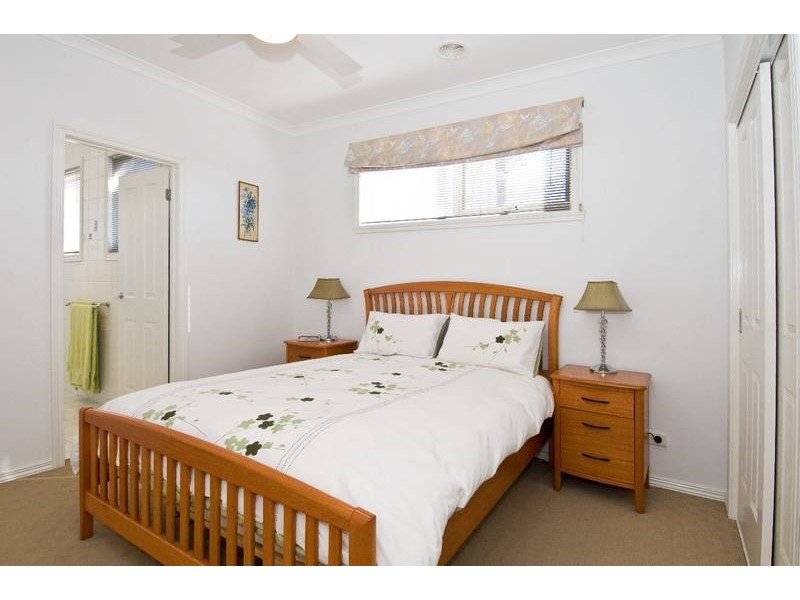 90 Hansen Street, Newport VIC 3015