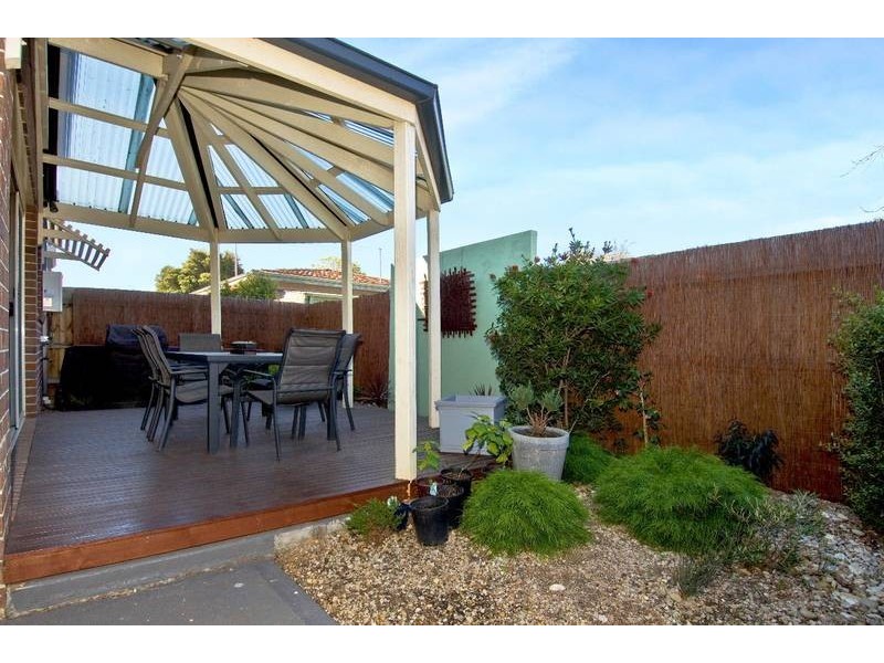 90 Hansen Street, Newport VIC 3015