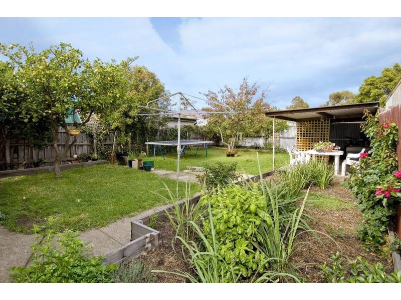 127 Blackshaws Road, Newport VIC 3015