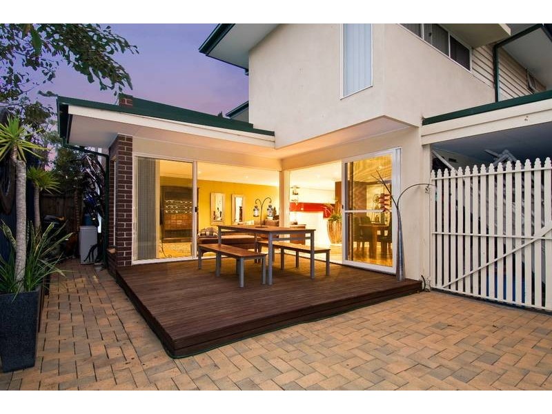 6 Fittis Street, Newport VIC 3015