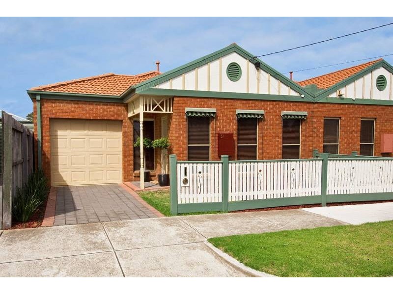 17 Ferguson Street, Spotswood VIC 3015