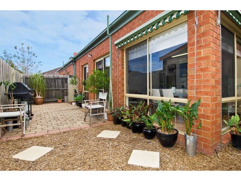 17 Ferguson Street, Spotswood VIC 3015