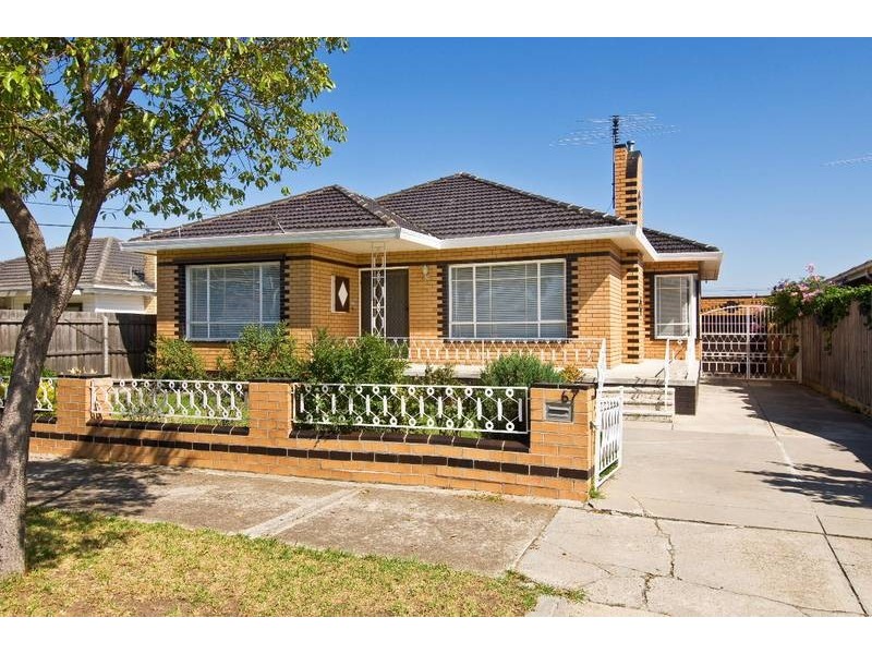 67 Sixth Avenue, Altona North VIC 3025