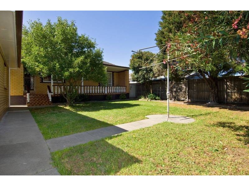 67 Sixth Avenue, Altona North VIC 3025