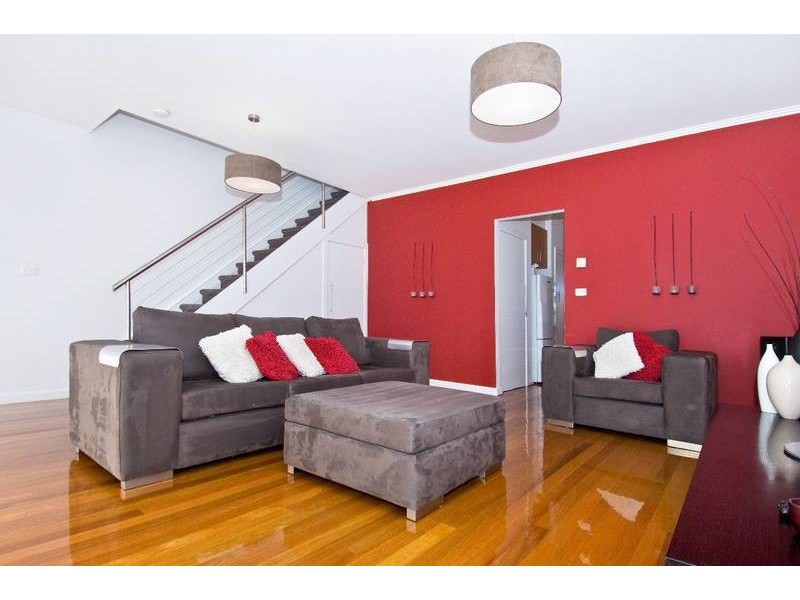 301 Melbourne Road, Newport VIC 3015