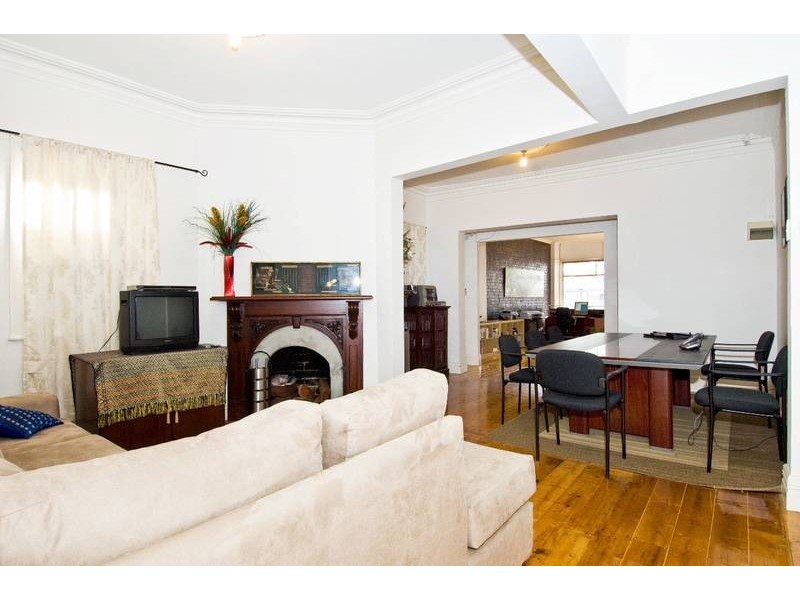 427 Melbourne Road, Newport VIC 3015