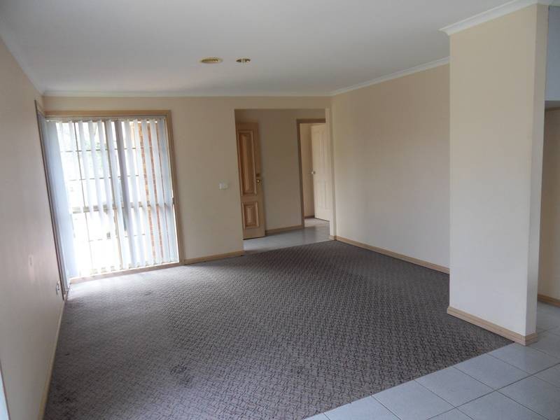 16 Kingham Street, Newport VIC 3015