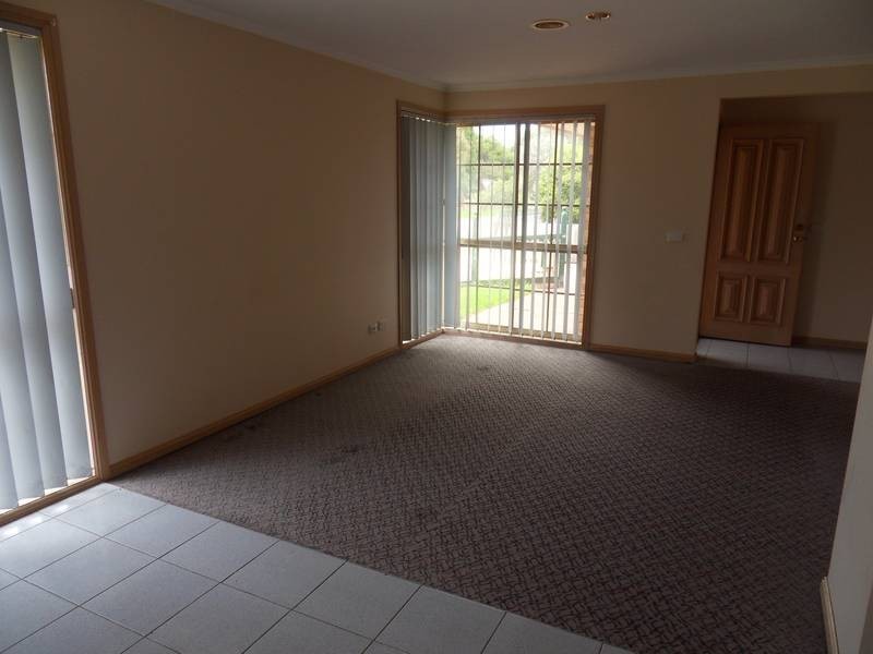 16 Kingham Street, Newport VIC 3015