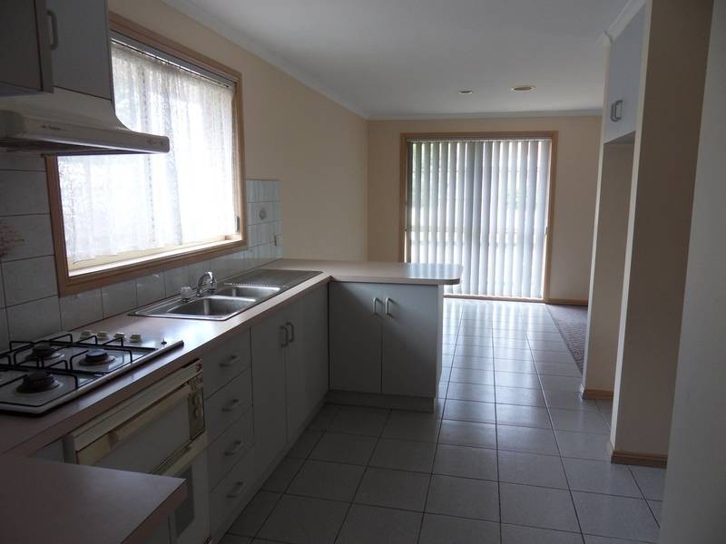 16 Kingham Street, Newport VIC 3015