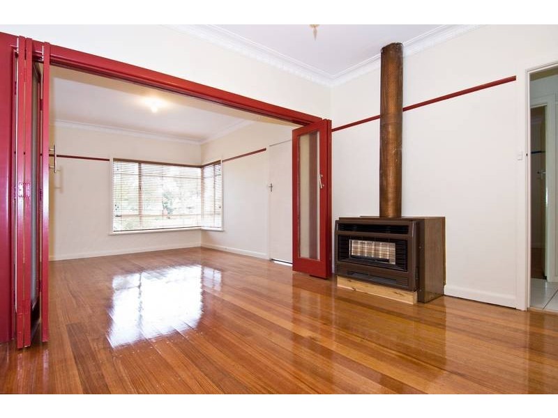 54 May Street, Altona North VIC 3025