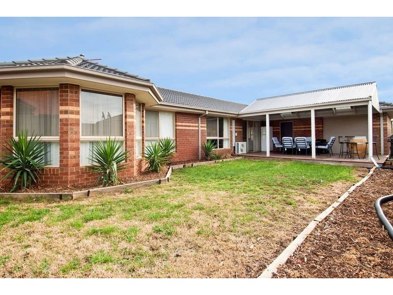 7 Marbella Waters, Point Cook VIC 3030