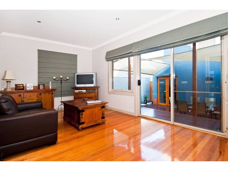 309 Melbourne Road, Newport VIC 3015