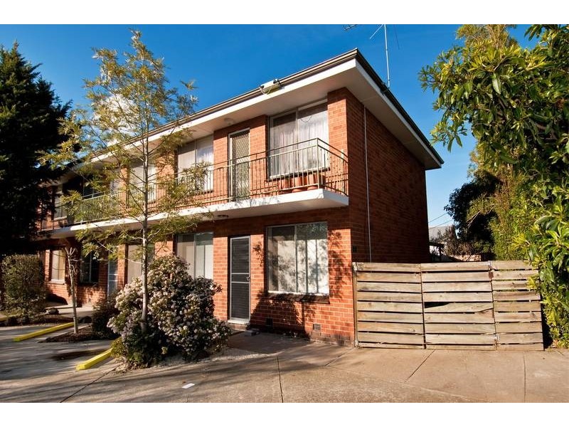 10/17 Greene Street, South Kingsville VIC 3015