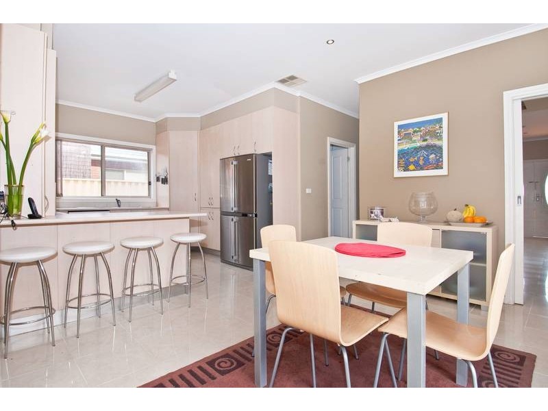 24 Jared Road, Altona Meadows VIC 3028