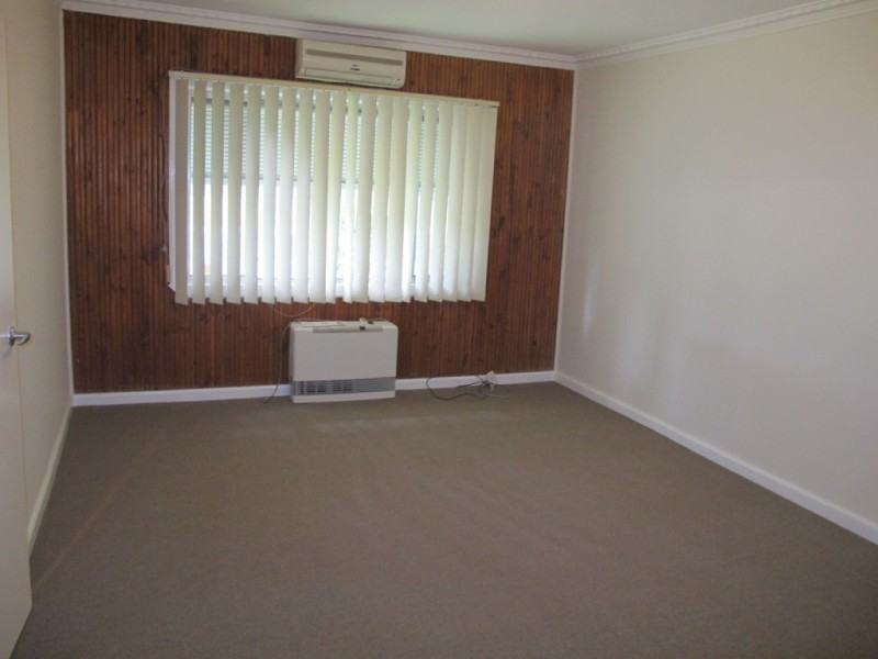 1/100 Johnston Street, Newport VIC 3015