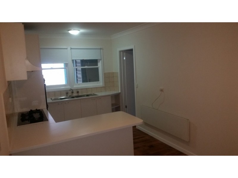 1/100 Johnston Street, Newport VIC 3015