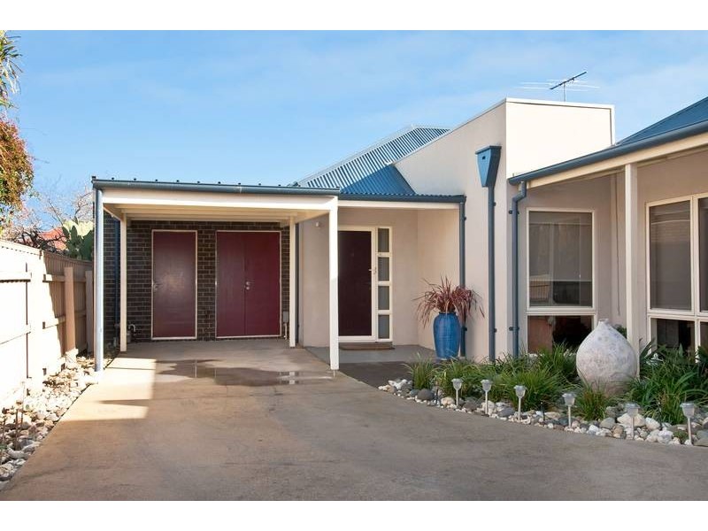 4/71 Challis Street, Newport VIC 3015