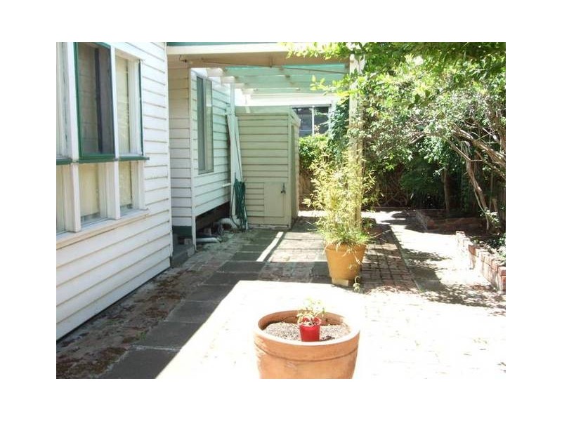 15 Salisbury Street, Newport VIC 3015