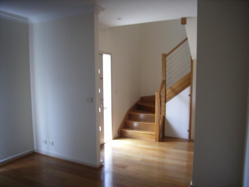 1/49 Kyle Road, Altona North VIC 3025