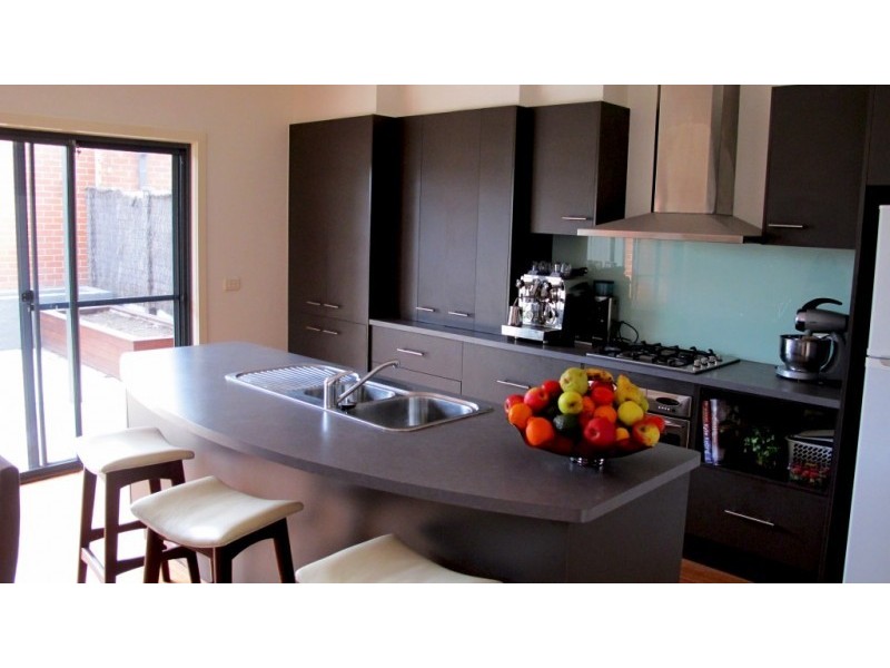 133 John Liston Dive, Newport VIC 3015