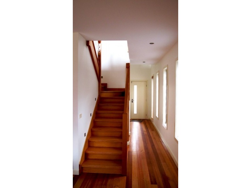 133 John Liston Dive, Newport VIC 3015