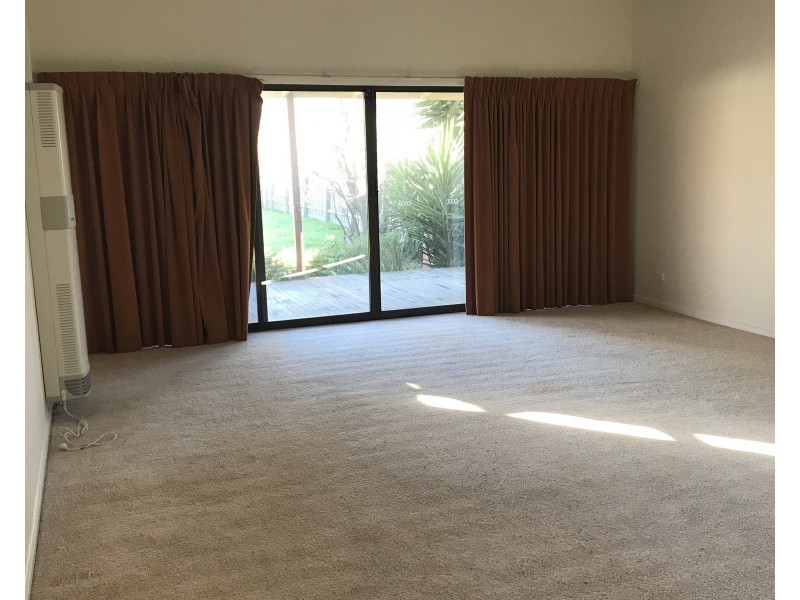 47 Oxford Street, Newport VIC 3015