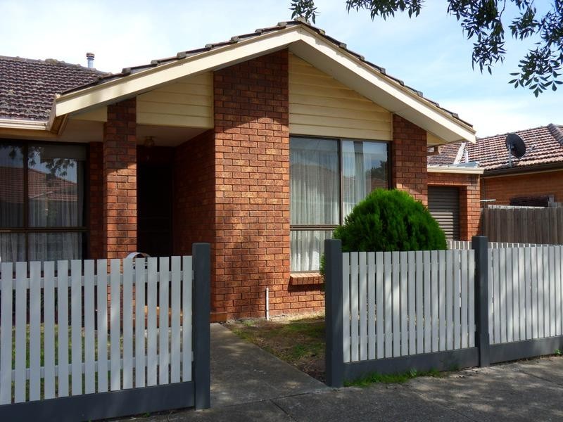 3/124 Blackshaws Road, Newport VIC 3015