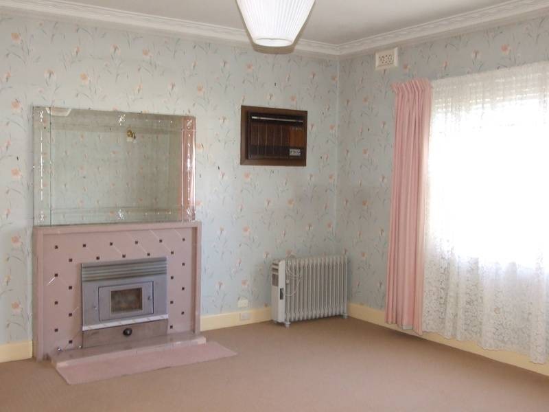 15 Graham Street, Newport VIC 3015