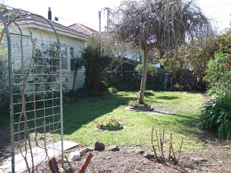 15 Graham Street, Newport VIC 3015