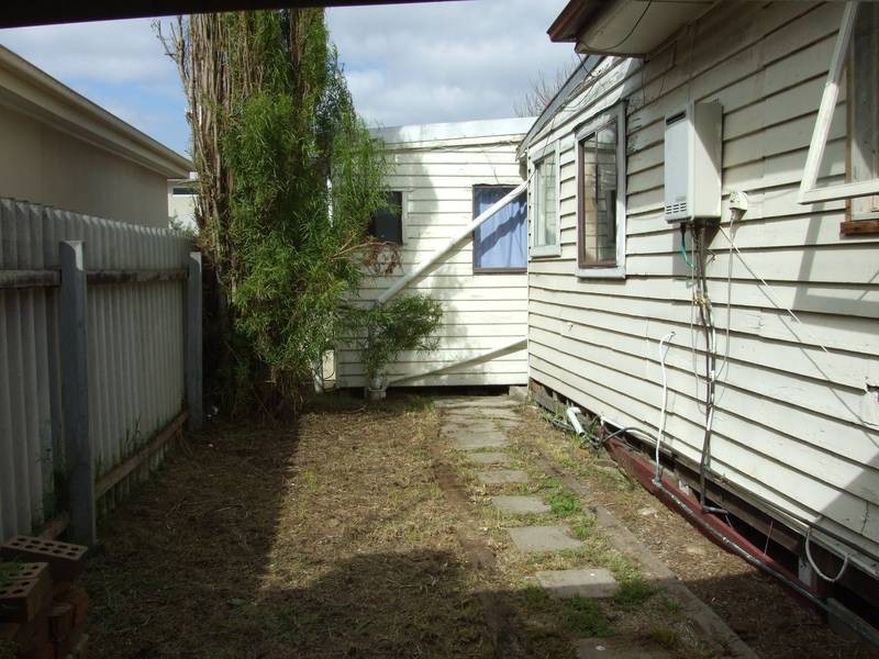 55a New Street, South Kingsville VIC 3015